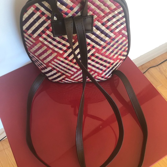 Handwoven Backpack Purse - Picture 4 of 4